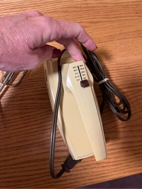 Vintage Montgomery Ward Hand Mixer with Beaters 5 Speed Tested and Works